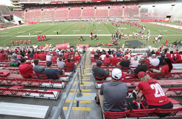 Badgers fans take in practice