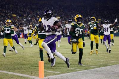 Ravens Packers Football