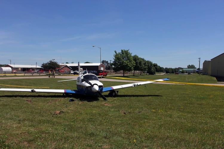 061716-reed-news-plane02