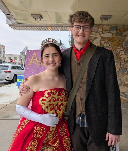 Anastasia lead couple