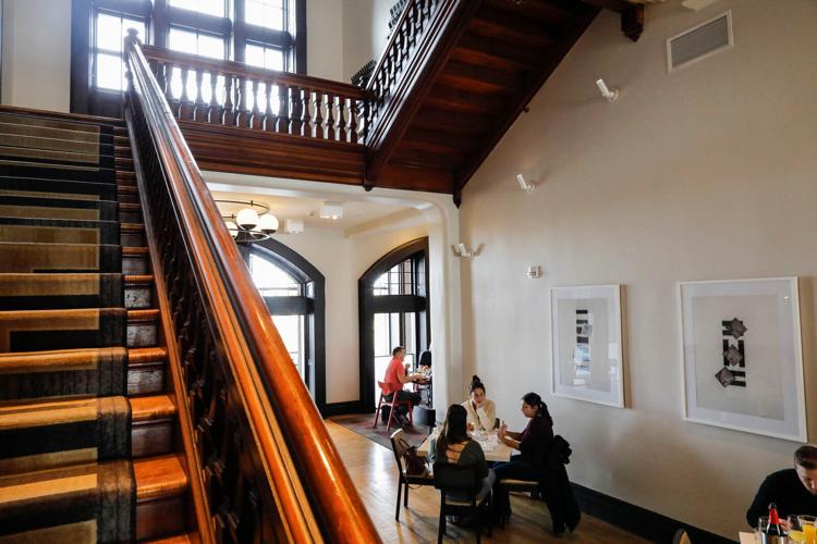 Grand staircase (copy)