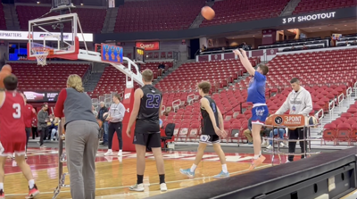 Wisconsin men's basketball recruit Kon Knueppel warms up for WIAA 3-point challenge