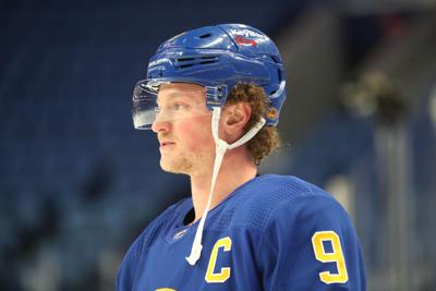 Sabers Islanders pregame