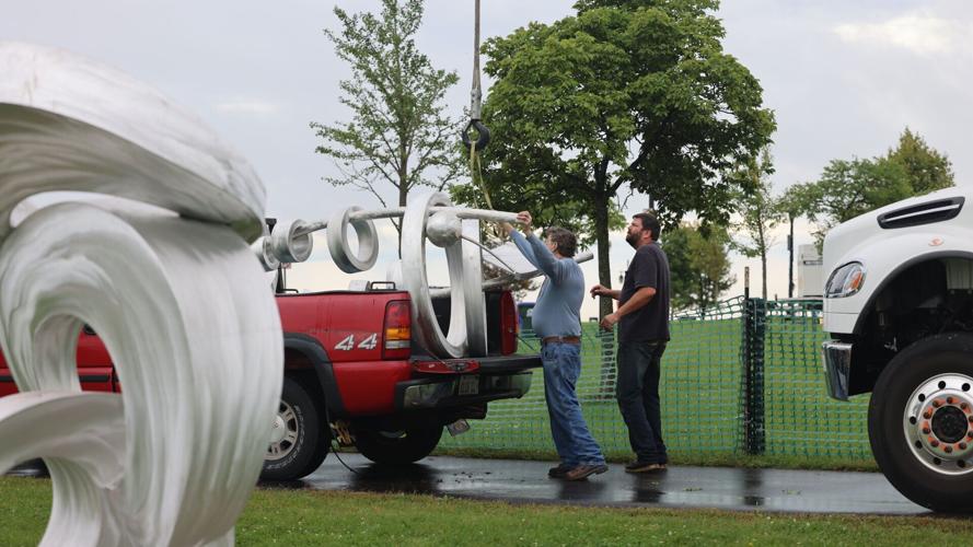 Adduci loads "Salude" into truck