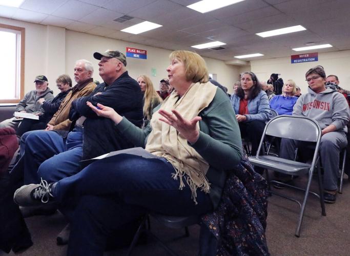 The barricades of Lac du Flambeau