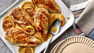 entree-eating-20220906