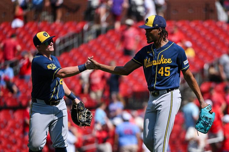 BASEBALL-MLB-STL-MIL/