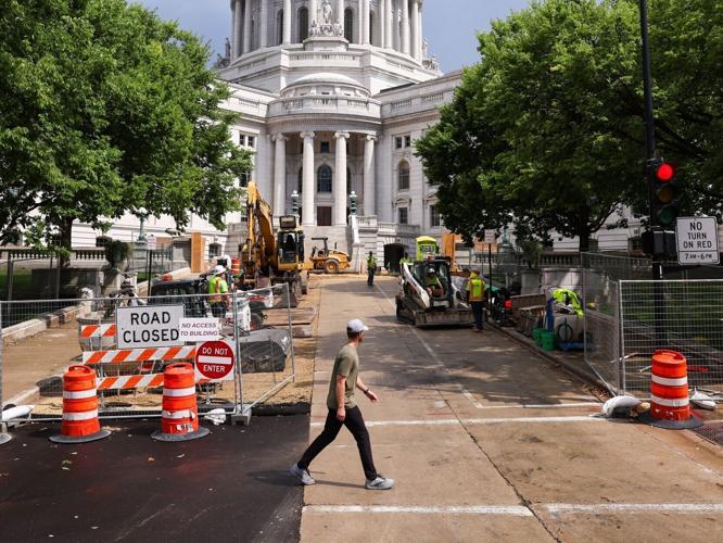 Capitol Construction 1