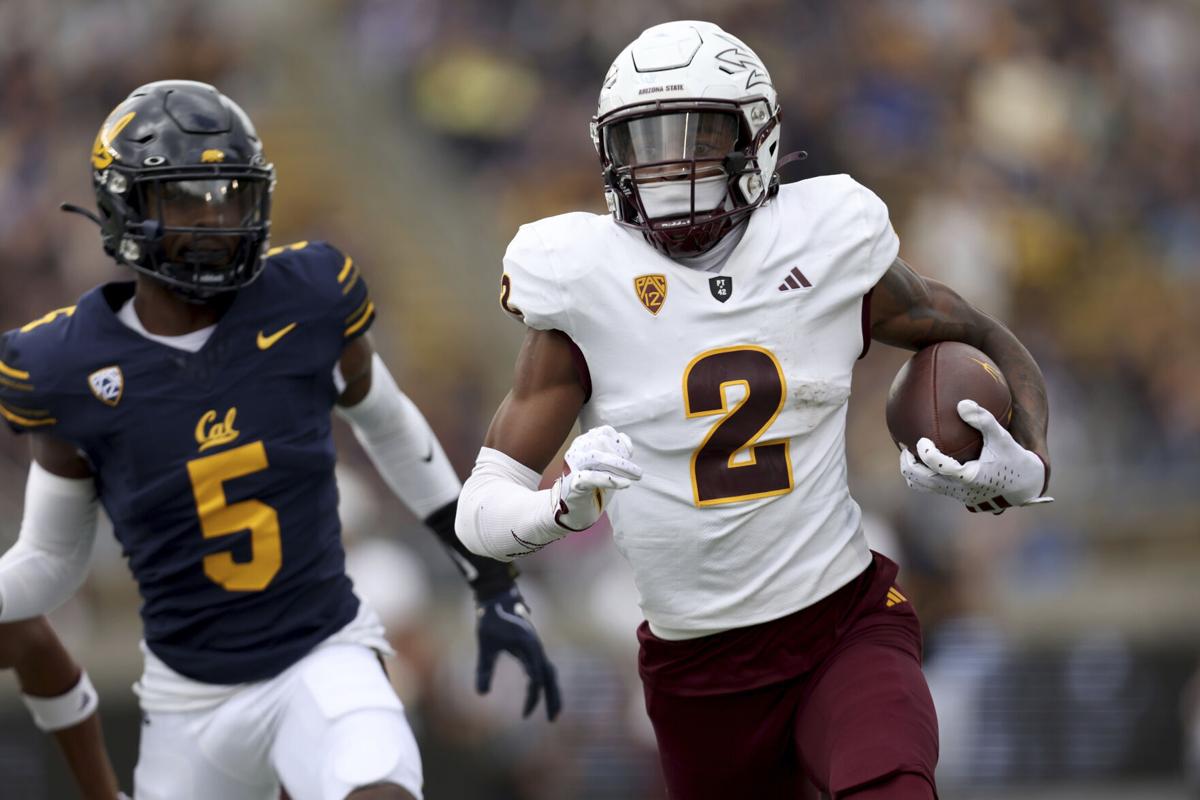 Oregon State Beavers at Arizona State Sun Devils football sneak