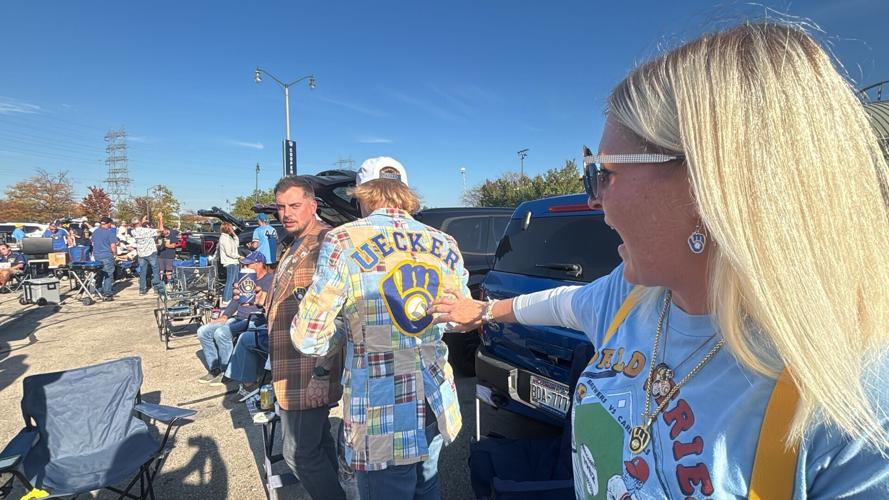 Tailgating Game 1 of the World Series 3