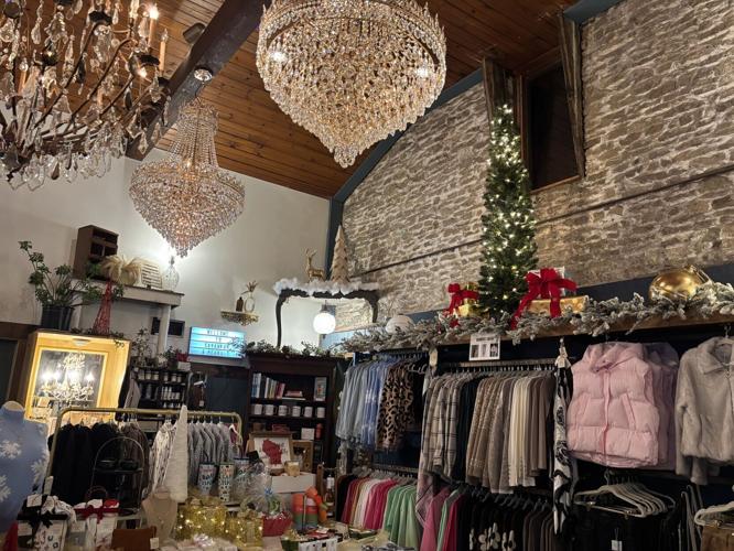 Savannah and Pearl clothing and gift boutique