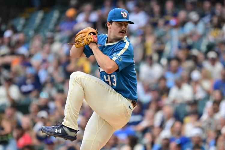 BASEBALL-MLB-MIL-TEX/