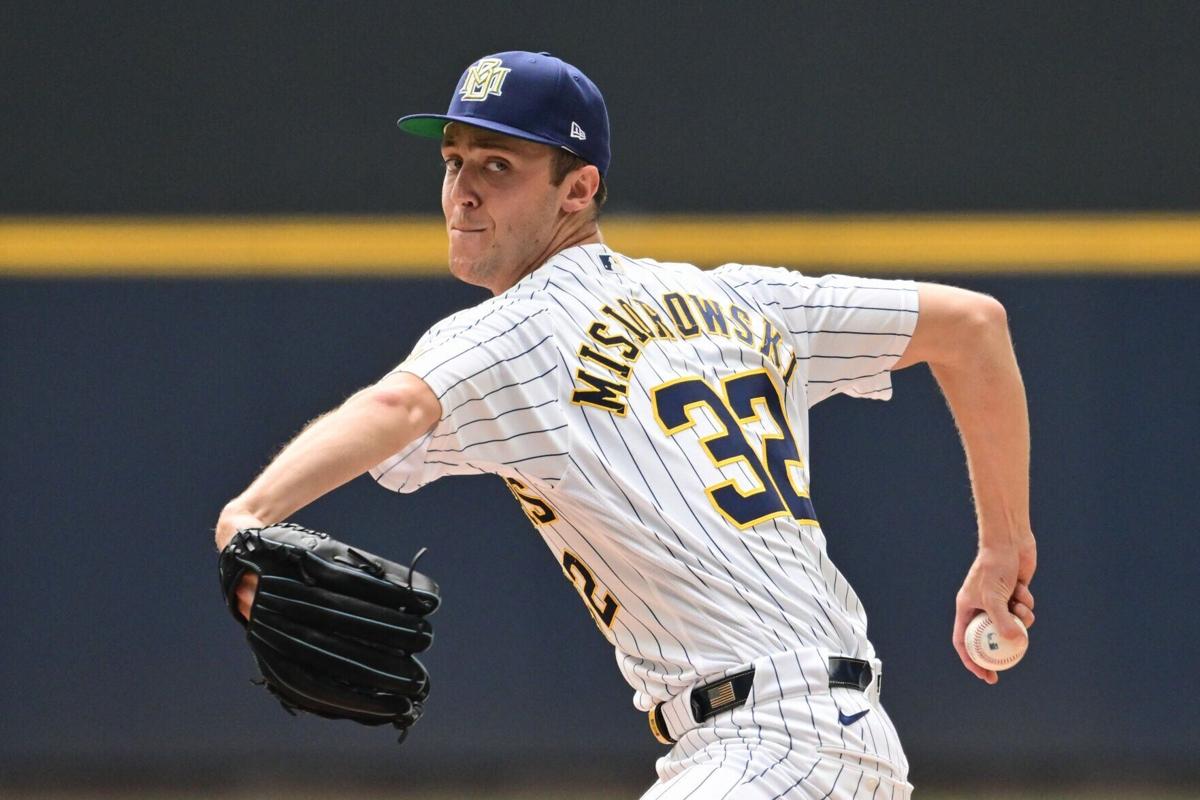 BASEBALL-MLB-MIL-COL/