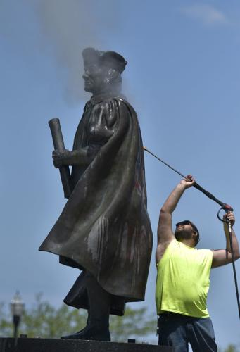 CHRISTOPHER COLUMBUS STATUE DEFACED