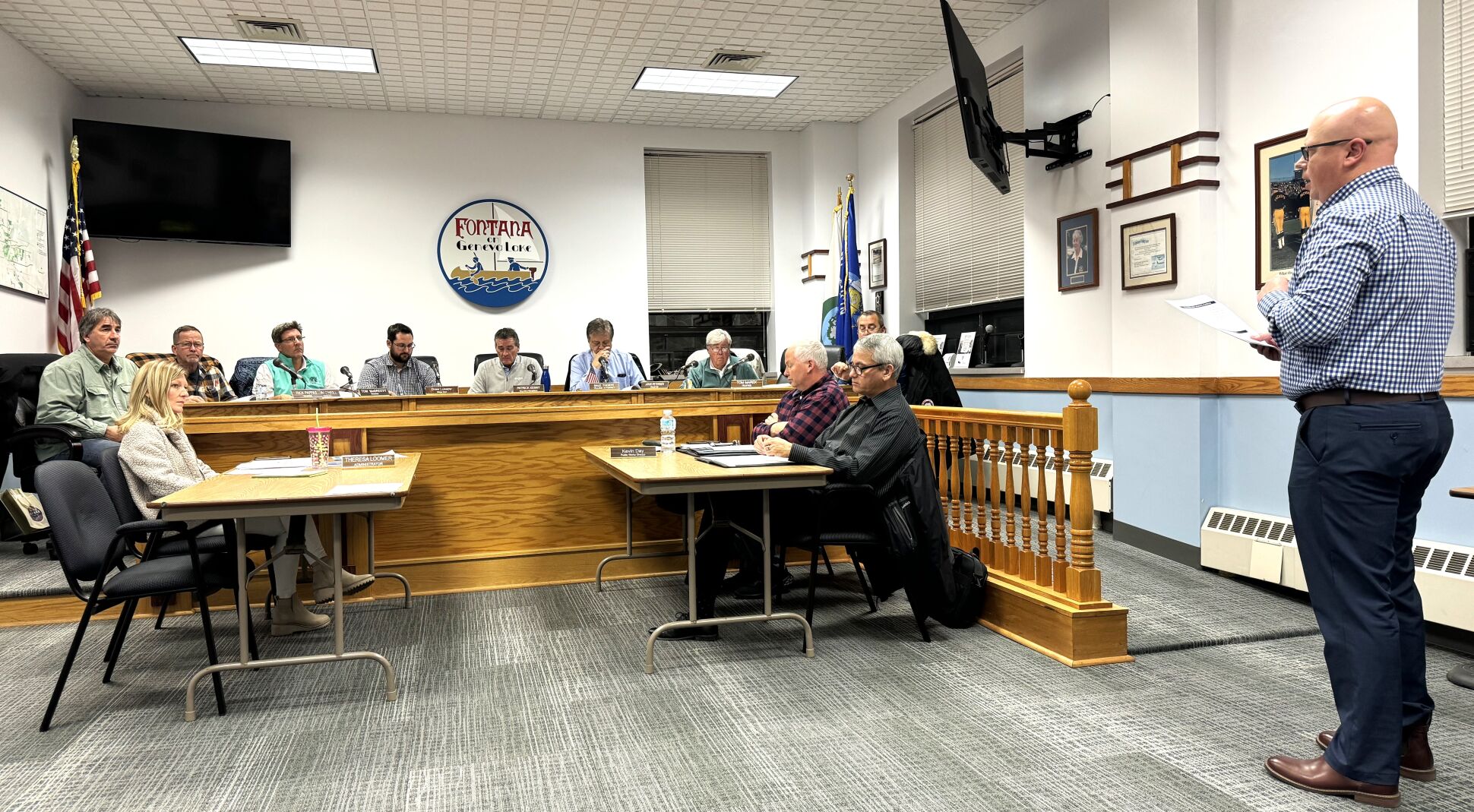 Ehlers Senior Municipal Advisor Jon Cameron makes a presentation to the Fontana Village Board