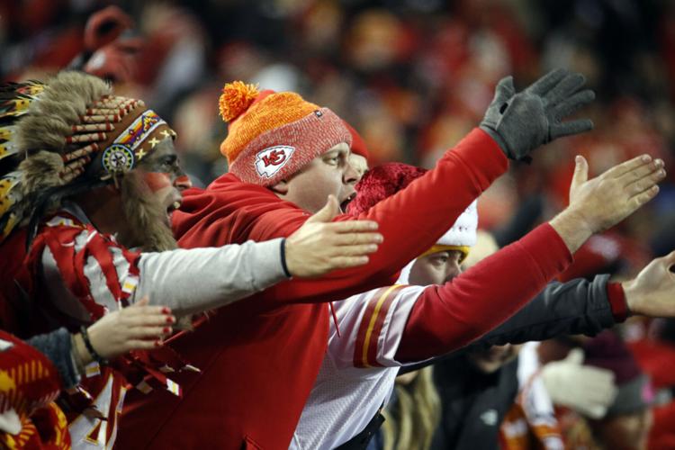 Super Bowl Chiefs Fans Native Imagery Football