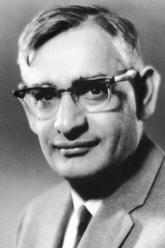 H. Gobind Khorana Photo Harold Hone. Nobel Foundation archive.jpg