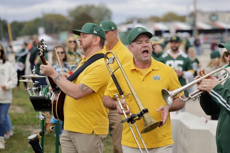 Bengals Packers Football