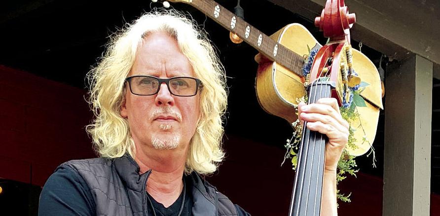 Chris Buttleman playing bass