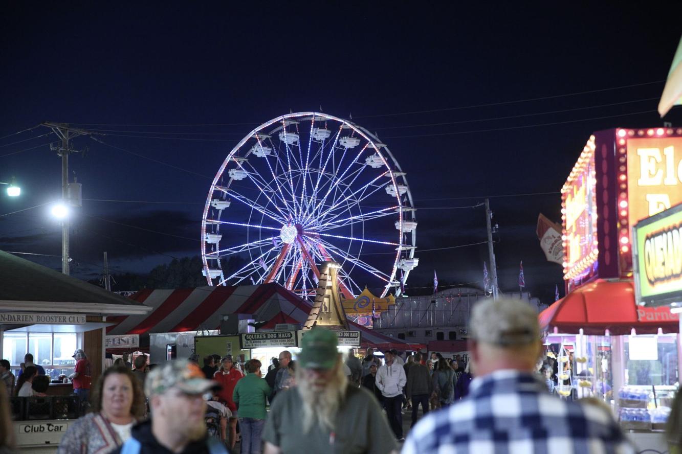 Walworth County Fair adopts new alcohol policy; patrons will be allowed
