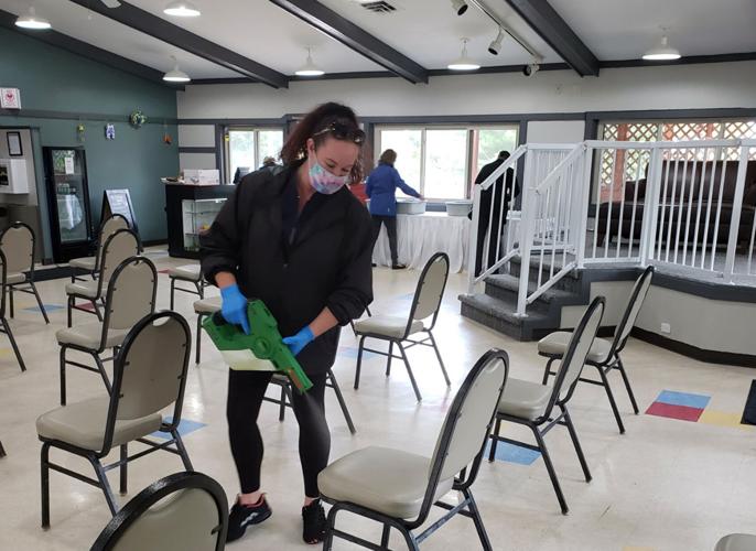 Christmas Mountain Employee Wisconsin Dells COVID