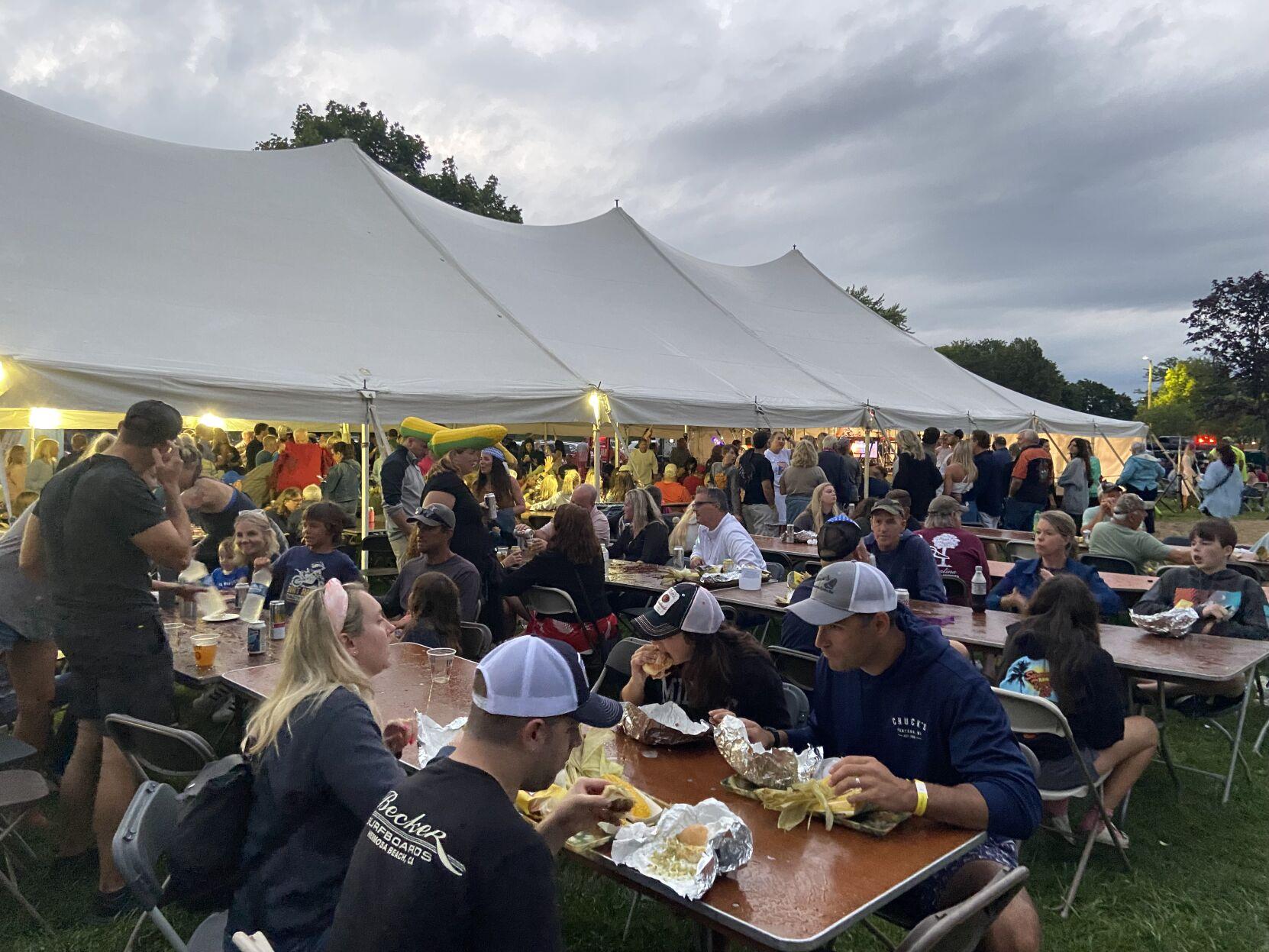 39 corn, brat and firework photos from the 2022 Williams Bay Corn and