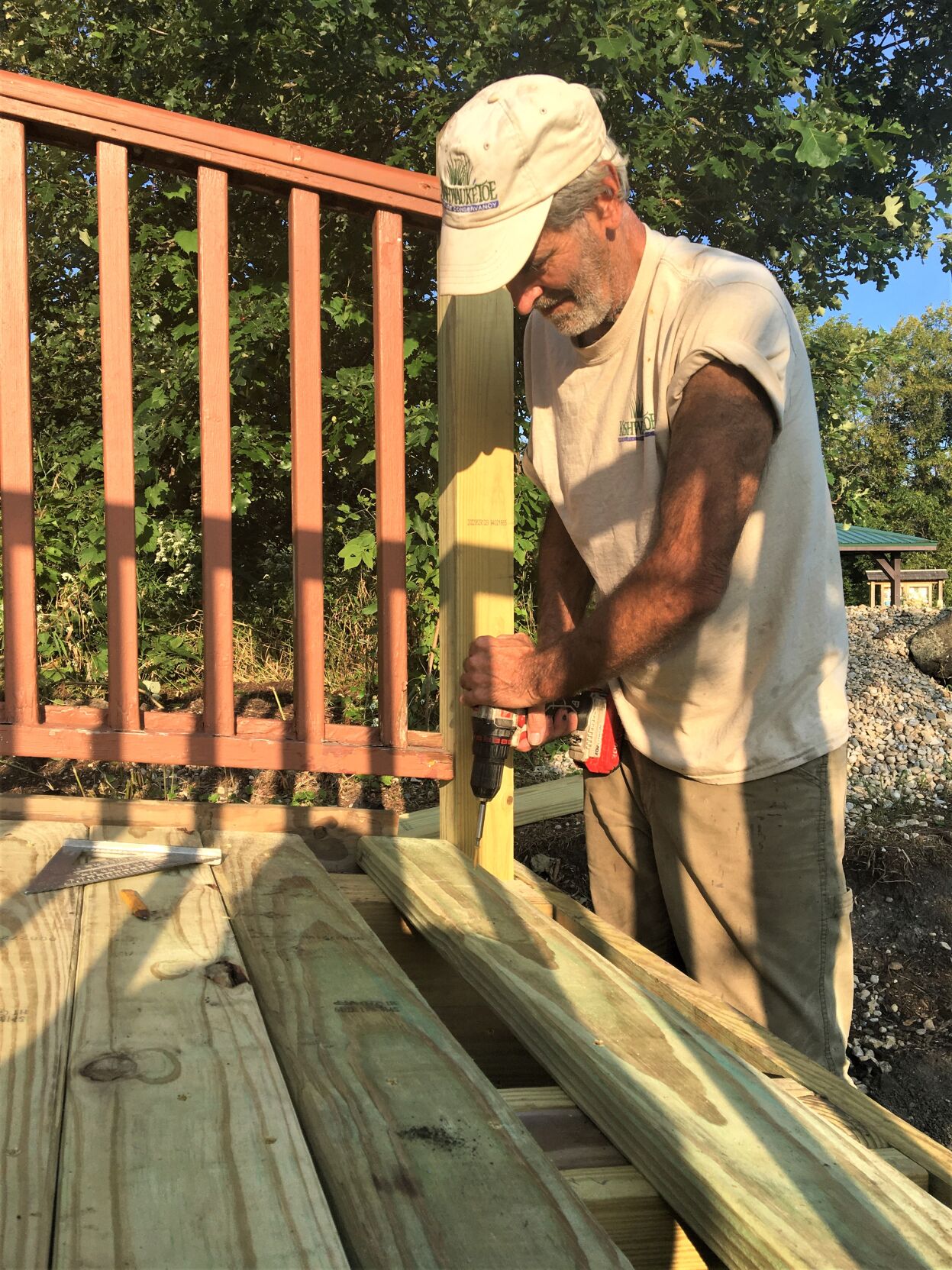 Kishwauketoe Nature Conservancy part-time maintenance employee Tom Keizer