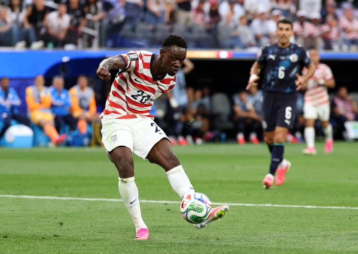 SOCCER-WORLDCUP-USA-PRY/