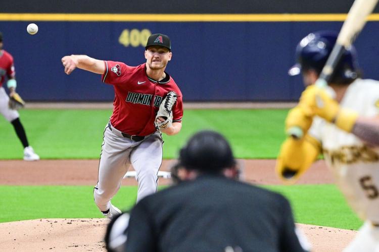 BASEBALL-MLB-MIL-ARI/