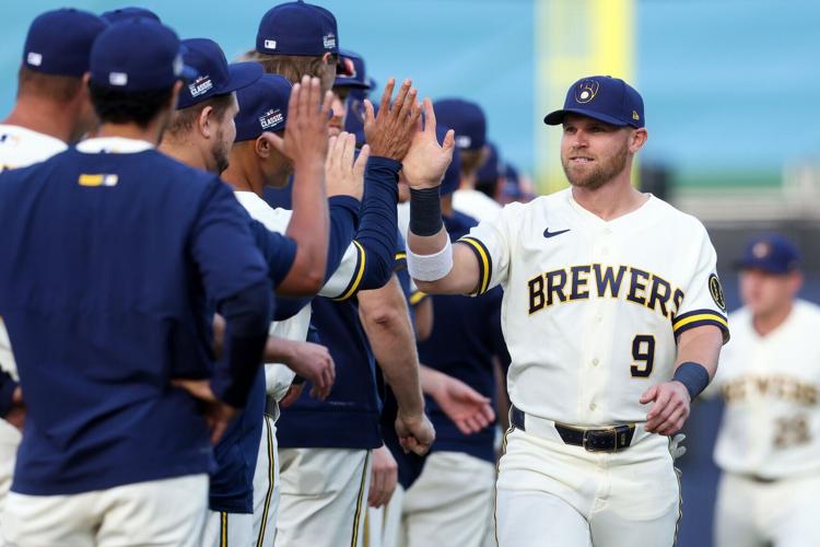 BASEBALL-MLB-MIL-ATL/