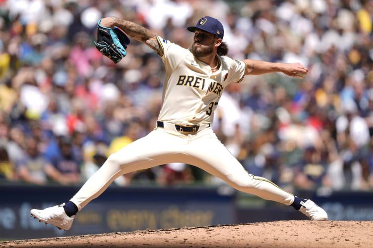 Red Sox Brewers Baseball