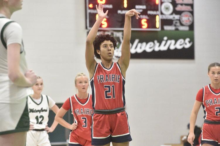 Amiyah Galica shoots free throw