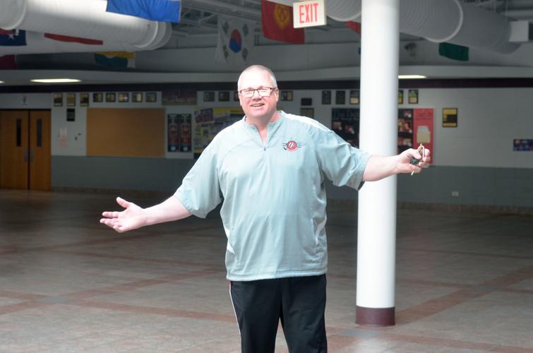 Dan Dowden common area