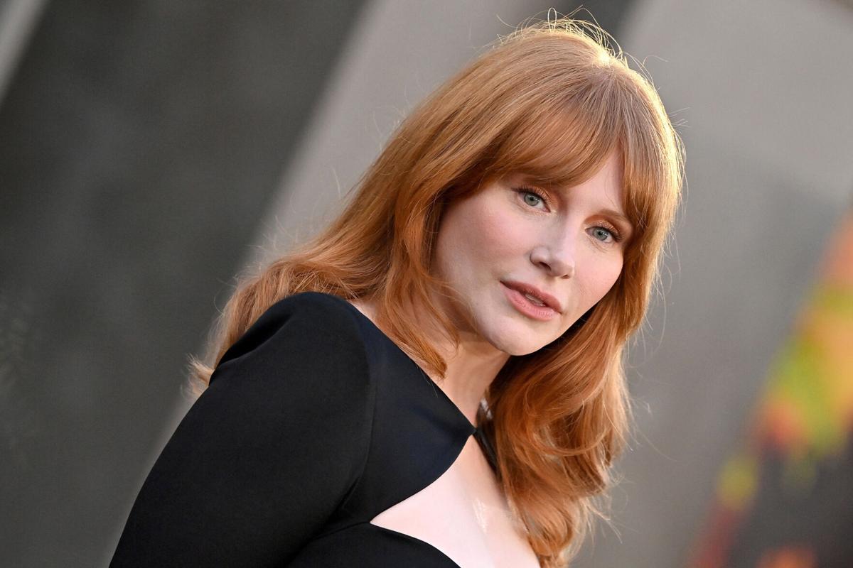 Bryce Dallas Howard says she was paid less than Chris Pratt for 'Jurassic World' films