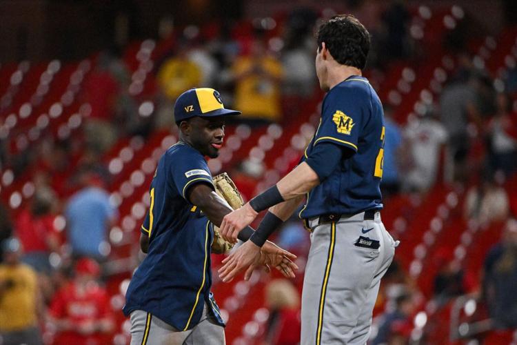 BASEBALL-MLB-STL-MIL/