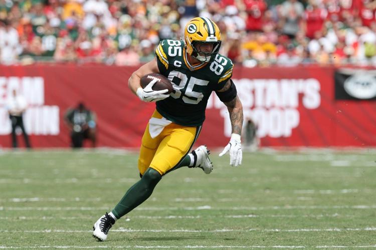 FOOTBALL-NFL-TB-GB/