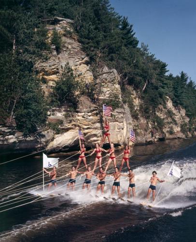 1970S Trumble - Tommy Bartlett Pyramid of Waterskiers