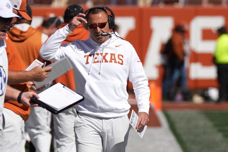 FOOTBALL-NCAA/