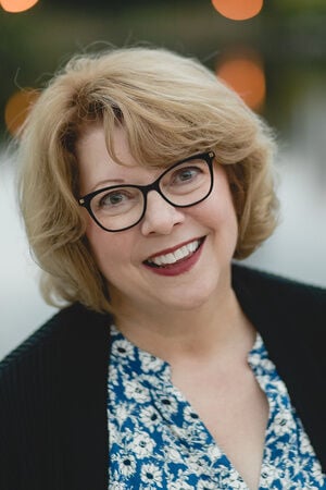 Melanie Benjamin