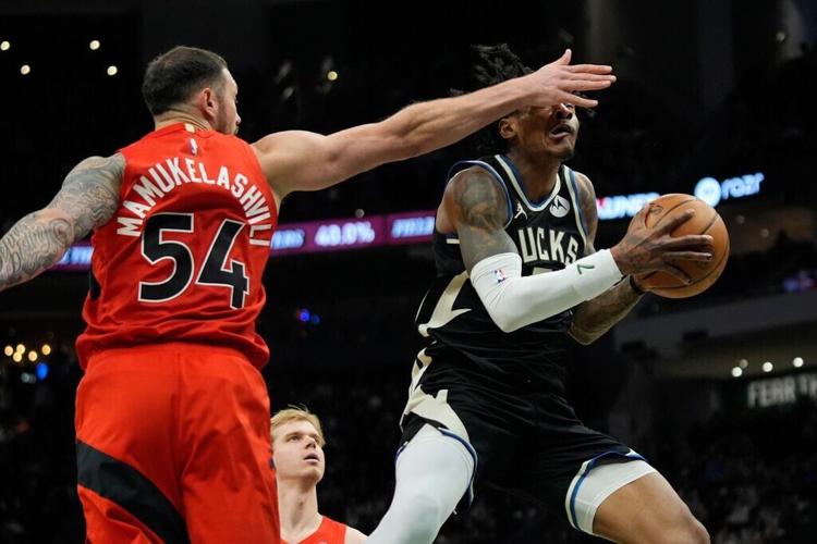 Raptors Bucks Basketball