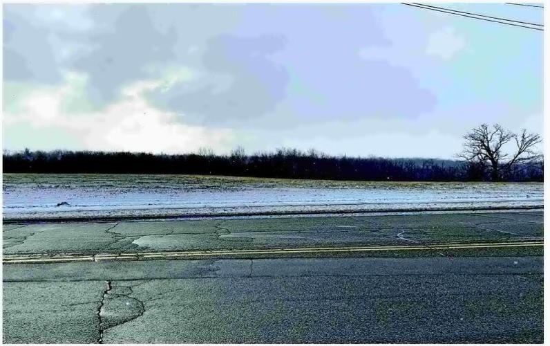 Lake Geneva narrowly approves property sale