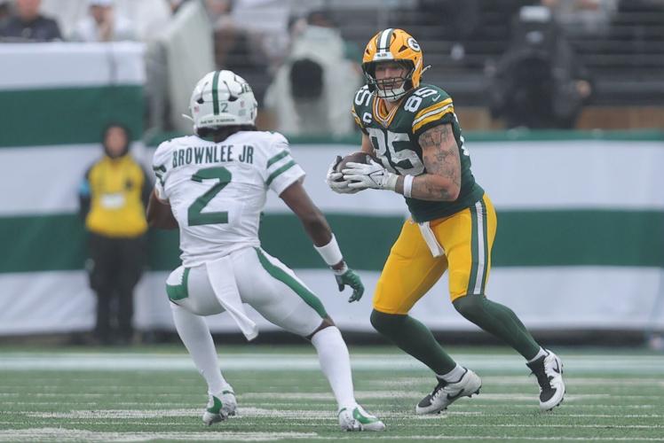 FOOTBALL-NFL-NYJ-GB/