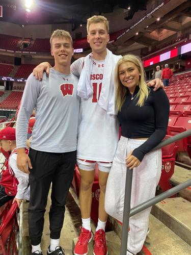 Lindsey siblings