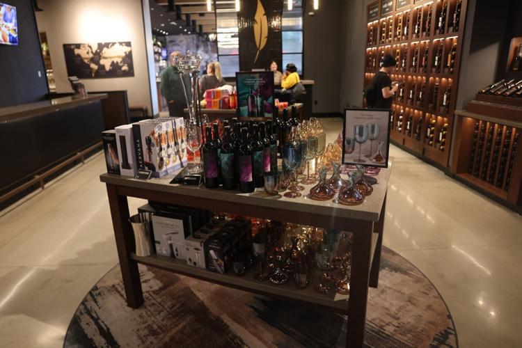 Cooper's Hawk Winery & Restaurant