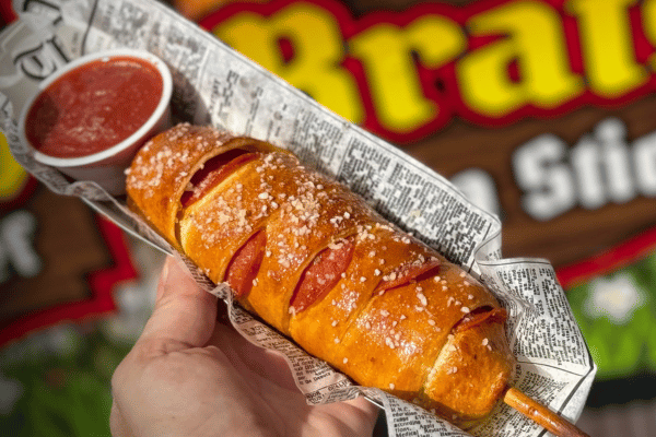 Pretzaroni Pizza Brat