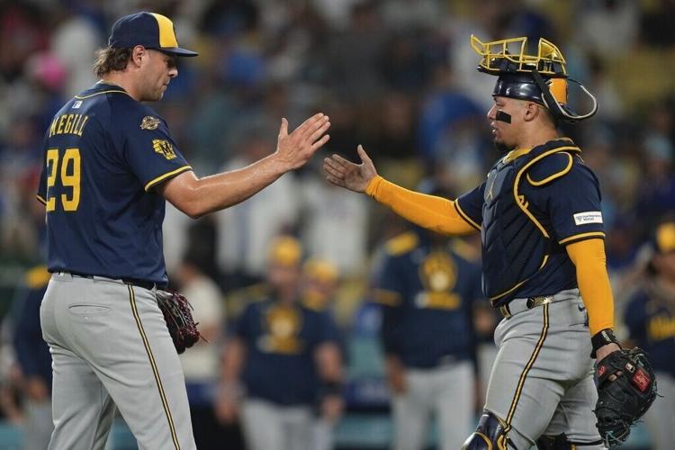 Brewers Dodgers Baseball