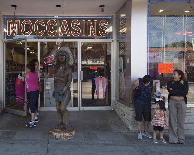 2018 Jones - Moccasins 2018