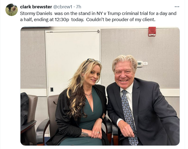 051124-tul-nws-brewstertrump-p1