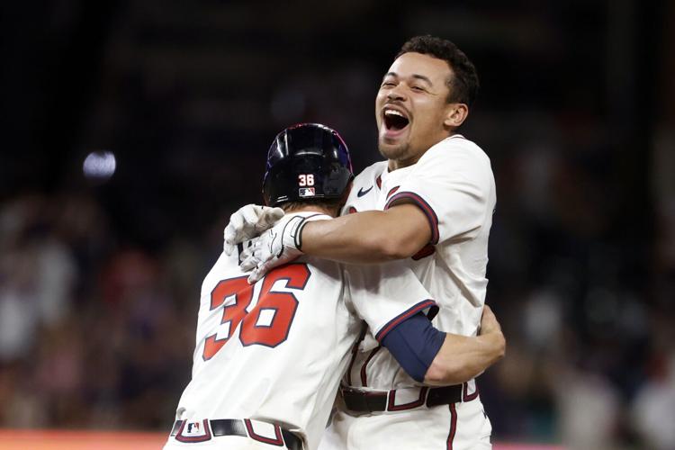 Reds Braves Baseball