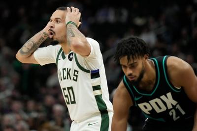 Trail Blazers Bucks Basketball